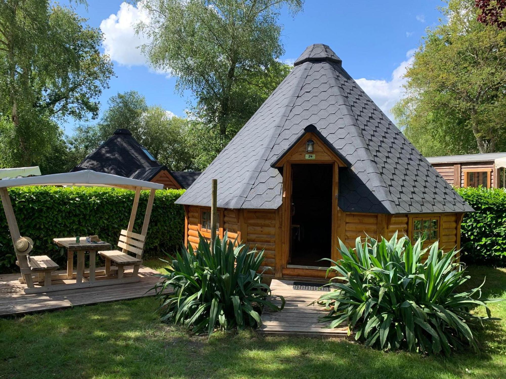 Camping De L'Etang Du Pays Blanc Guérande Exterior foto
